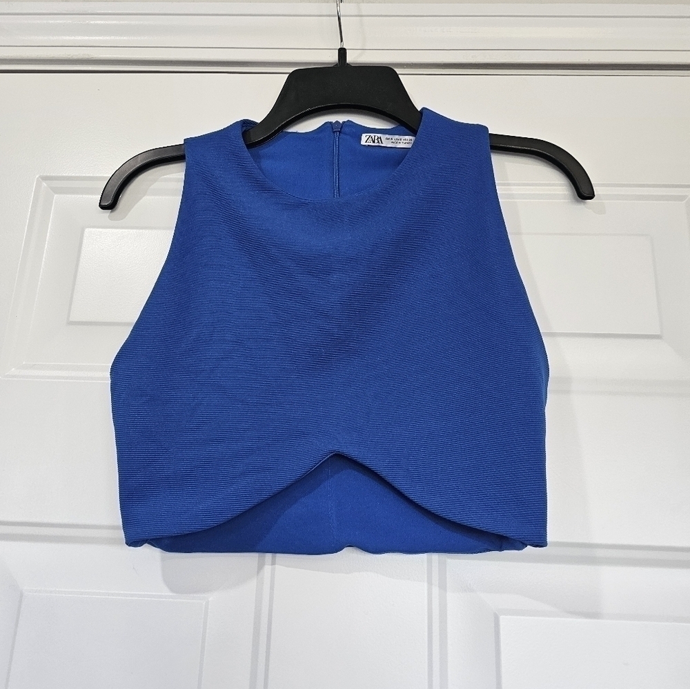 Zara Asymmetrical Hem crop top size small - Picture 3 of 7